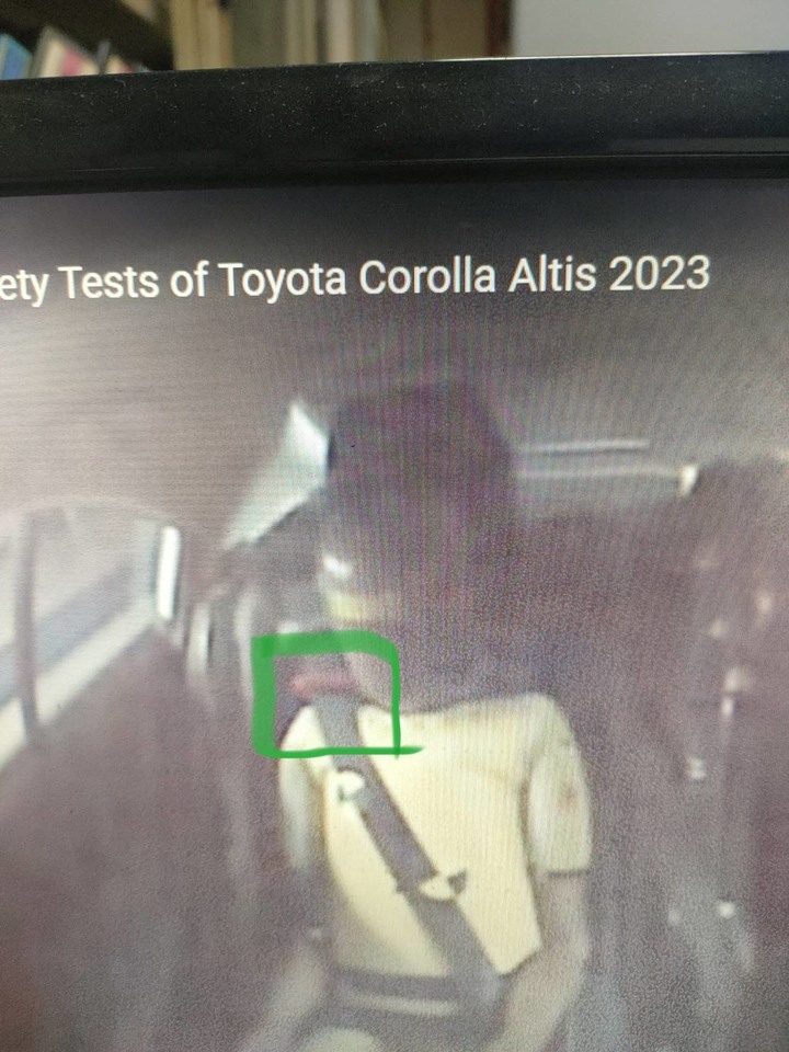 TOYOTA車上，紅色裝置是什麼東西?