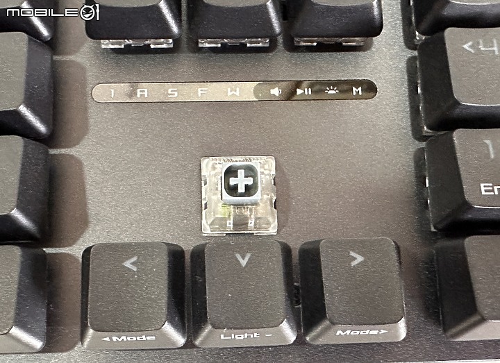 點我看大圖 新入手鍵盤 ROG Strix Scope II NX 暴風軸 PBT 開箱