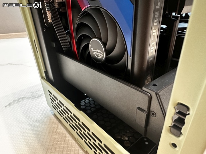 透視 The Tower 200迷你機殼 抹茶綠 +專用 LCD 面板模組
