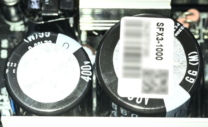 點我看大圖 Seasonic FOCUS ATX 3.0 GX-1000 1000W金牌全模組化電源開箱