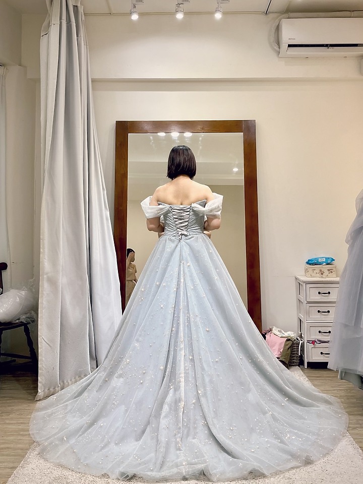 老新娘來陪挑婚紗囉＿5間高雄婚紗店家／工作室心得（JUNO LUCINA／LINHAUTE／THE YOURS BRIDAL／I MARRY愛美麗／VERDI WEDDING）