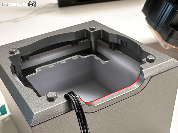無限鏡方塊!九州風神LT720 360mm水冷散熱器