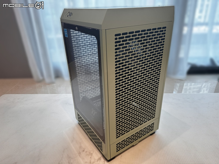 透視 The Tower 200迷你機殼 抹茶綠 +專用 LCD 面板模組