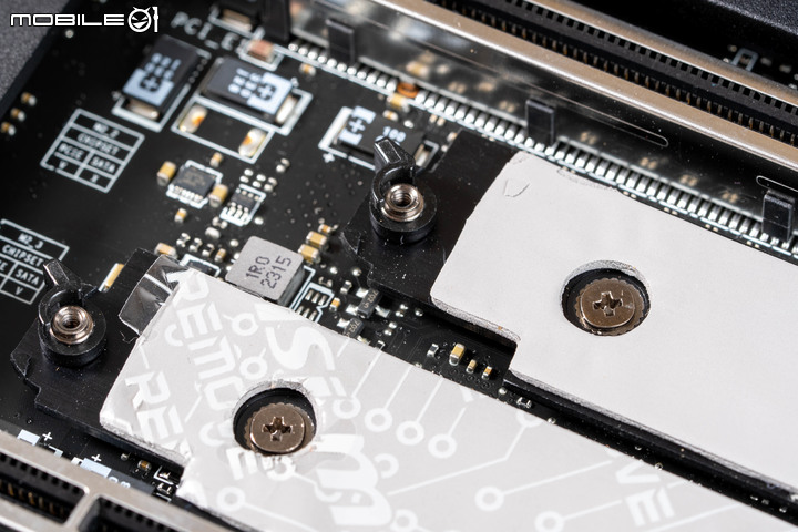微星 MEG Z790 ACE MAX 主機板開箱 以先進超頻設定應對次代處理器的高階主力