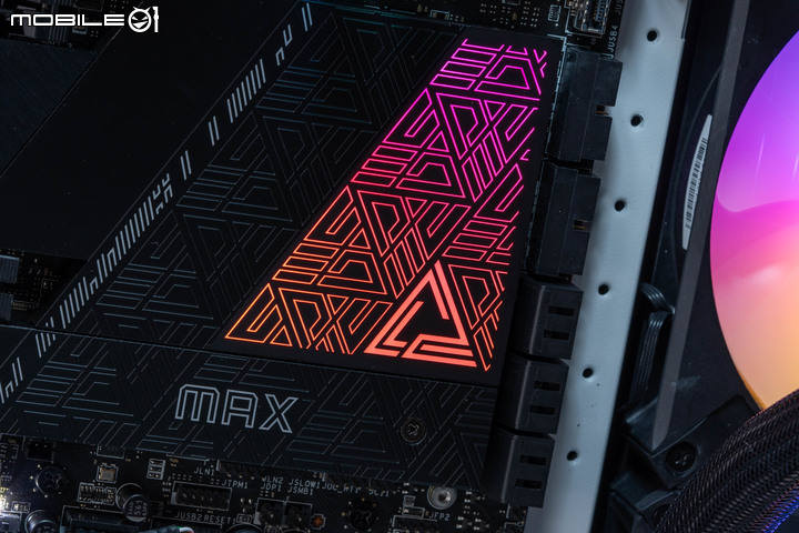 微星 MEG Z790 ACE MAX 主機板開箱 以先進超頻設定應對次代處理器的高階主力