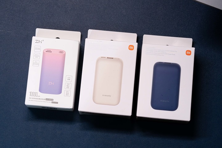 ZMI QB818 + Xiaomi PB1030ZM 行動電源雙開箱 - Mobile01