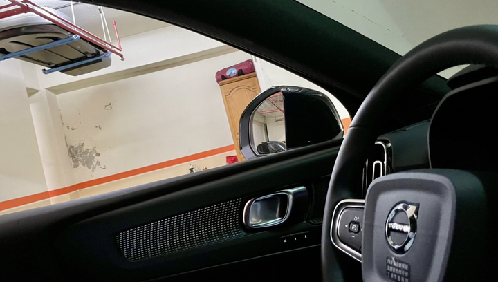 [開箱] 刷新三觀，信仰破壞！Tesla Model S Plaid