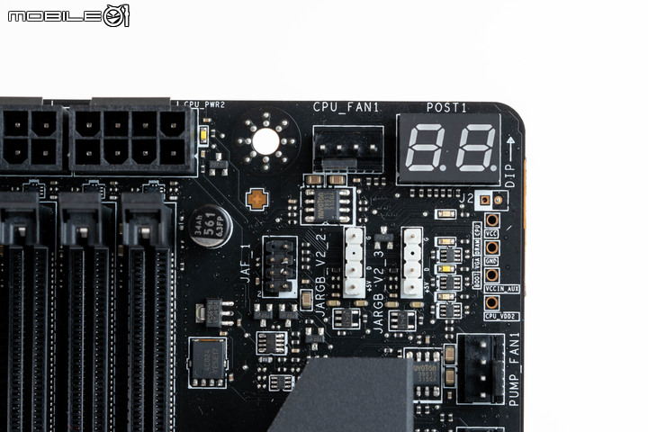 微星 MEG Z790 ACE MAX 主機板開箱 以先進超頻設定應對次代處理器的高階主力