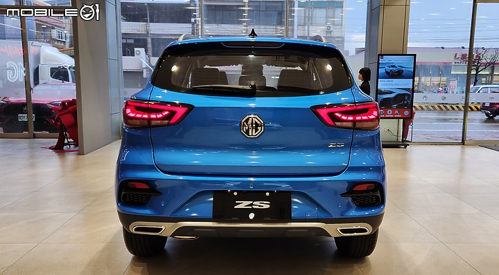 點我看大圖 MG ZS 展間賞車