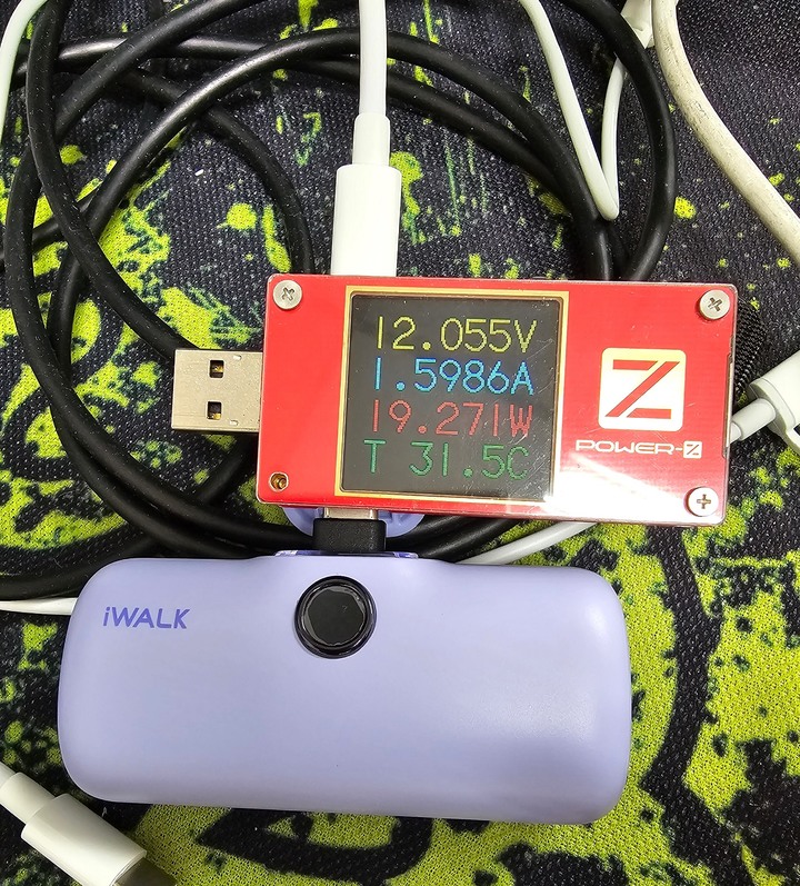 iWalk Pro口袋行動電源開箱