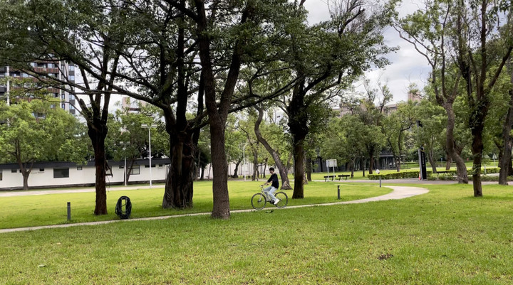 #開箱 質感自行車｜EnGociti安格-古典鋼管城市車開箱體驗