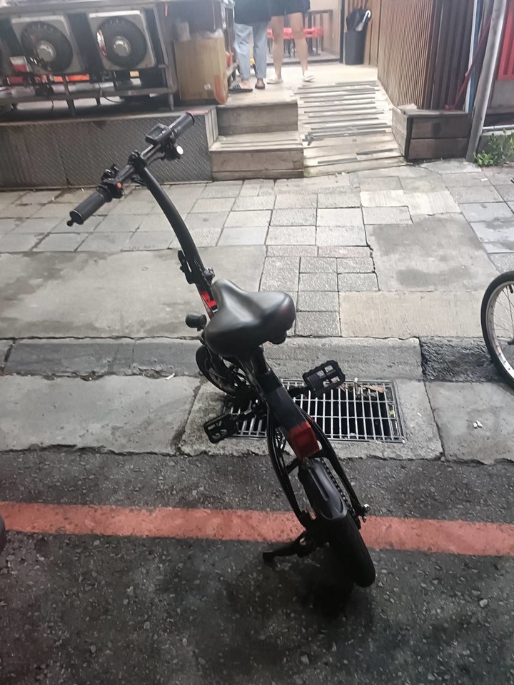 【開箱】BIRDYEDGE-R3X 電動腳踏車