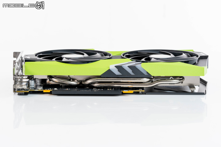 微星 GEFORCE RTX 4060 GAMING X NV EDITION 顯示卡快速開箱試用 以特殊塗裝與大型散熱設計打造不同風格