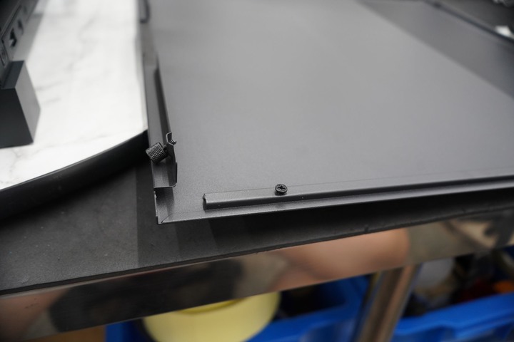 Phanteks 追風者 NV5 / Premium DRGB 套件 海景房直立式中塔機箱