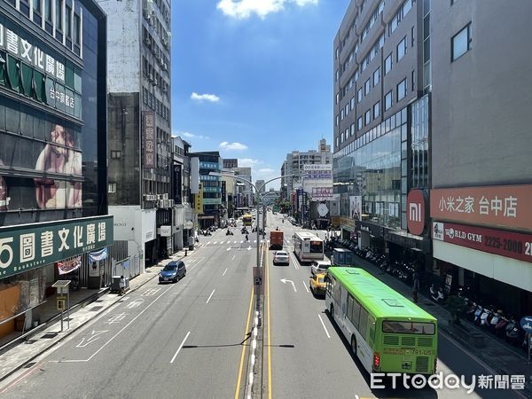 神秘好手砍價2.19億元!一中紅樓商場2.81億賣了