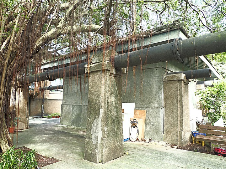嘉禾新村、臺北水道水源地 唧筒室(自來水博物館)、淨水池(觀音山蓄水池)、量水室 — 大臺北現存四座眷村之一與自來水系統之濫觴