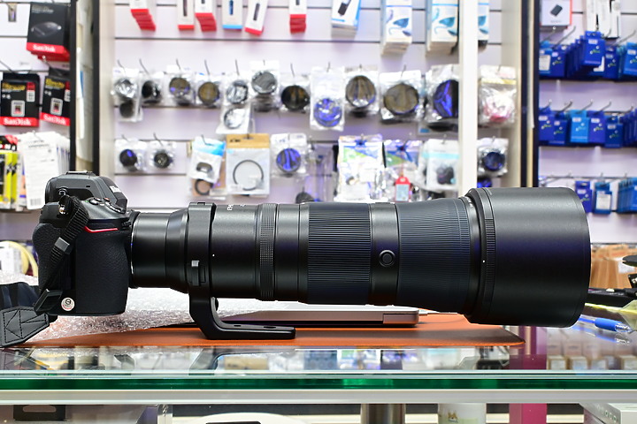 點我看大圖 Nikon 180-600mm雨中觀音湖開箱(Z8+1.4X),拍池鷺後8分鐘下大雨。