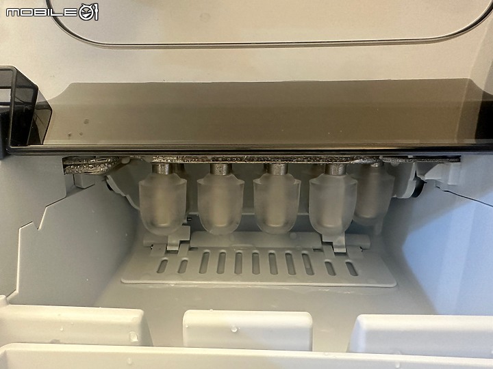 KOHZII 康馳KIM1220SS製冰機開箱 製冰機也很實用