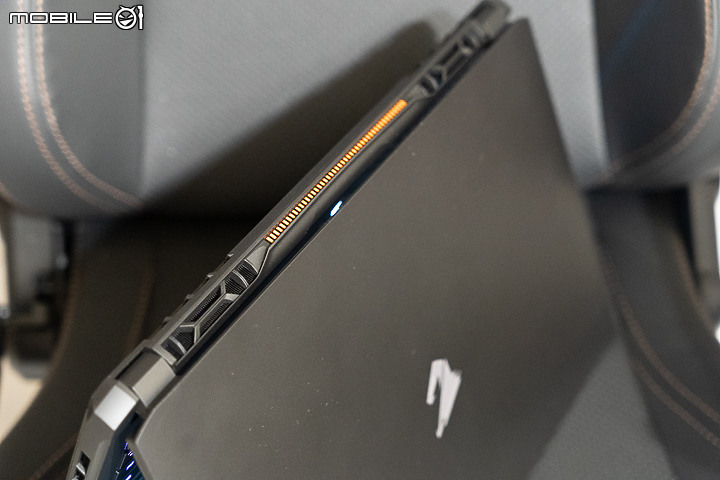 MIS配發新玩具到手！ AORUS 7 9MF簡單開箱