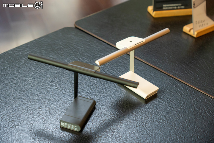 【採訪】BenQ 推出 Laptop Bar 筆電燈 以廣闊特殊光型在外也能打造舒適工作環境