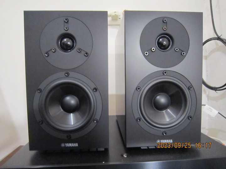 【開箱】山葉YAMAHA A-S301 綜合擴大機與山葉YAMAHA NS-BP200喇叭