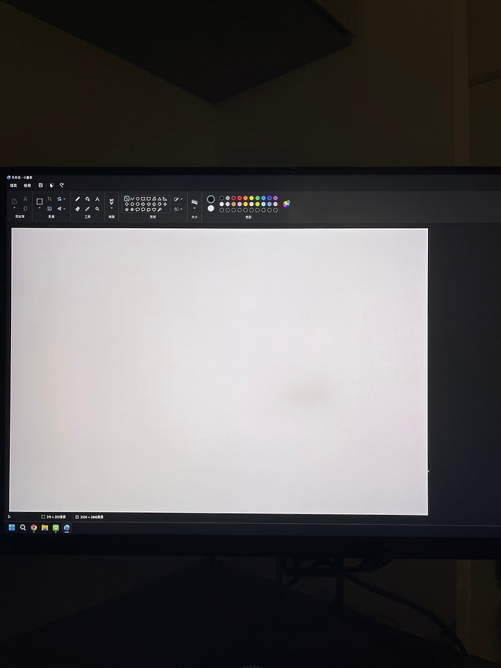 ACER X32FP 同型號雙螢幕 使用一年後陸續出現同樣問題
