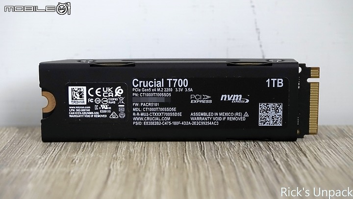 點我看大圖 【開箱】全球真正首款Gen5 SSD|Micron Crucial T700 Gen5 SSD 1TB