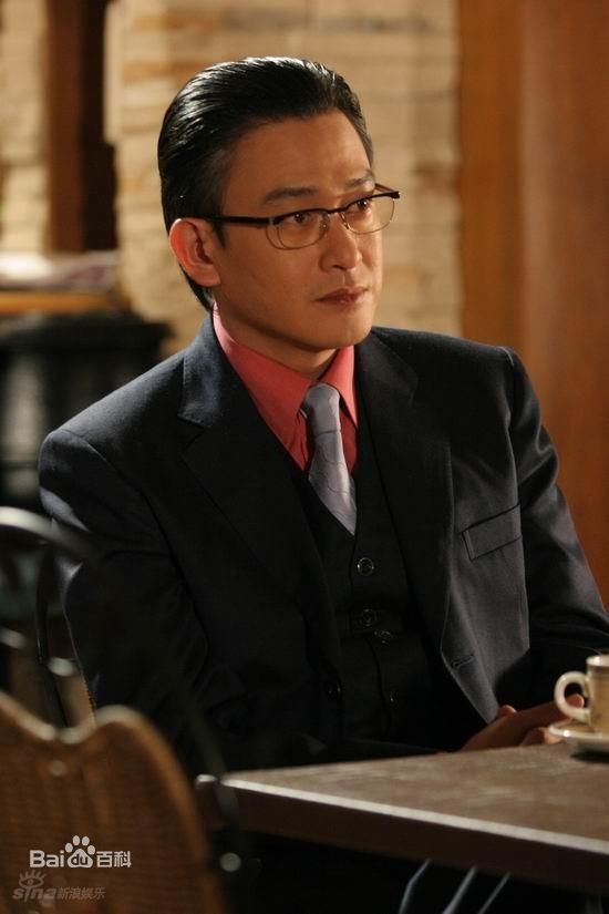 30-45歲的未婚大齡女,如果要找對象,會選擇小鮮肉?還是同年齡的熟男?還是大20歲以上的老熟男?