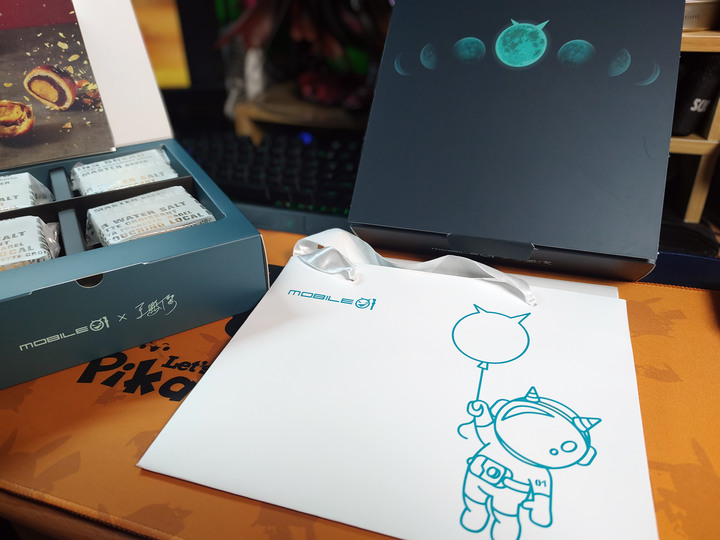 【開箱】中秋快樂！小惡魔聯名蛋黃酥