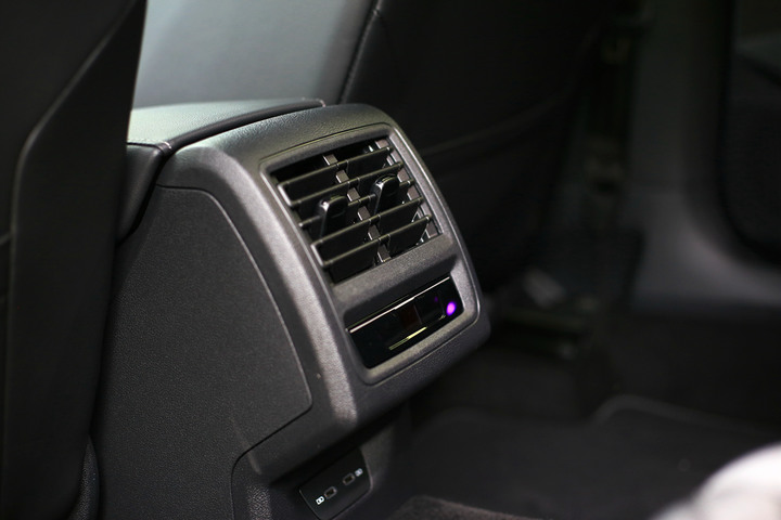 [開箱]福斯Volkswagen Golf 8 Variant - 終於實現我的旅行車Wagon Dream