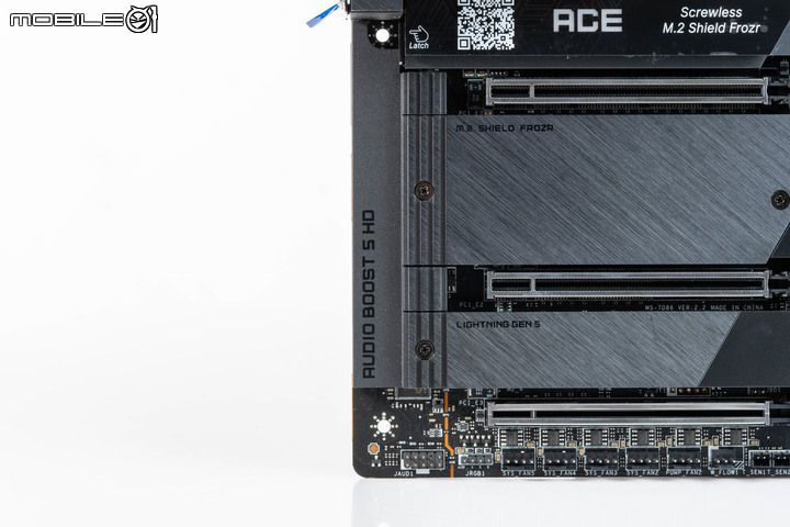 微星 MEG Z790 ACE MAX 主機板開箱 以先進超頻設定應對次代處理器的高階主力