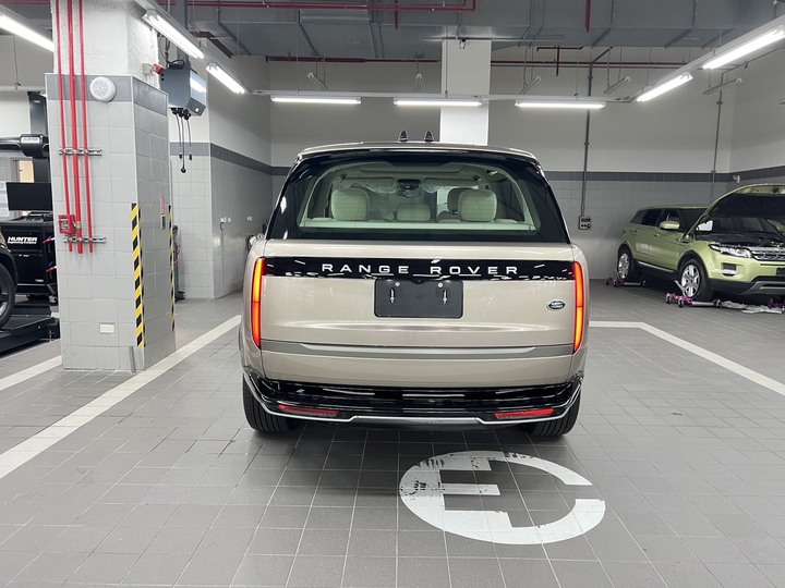 2023 Land Rover Range Rover D350 SWB心得