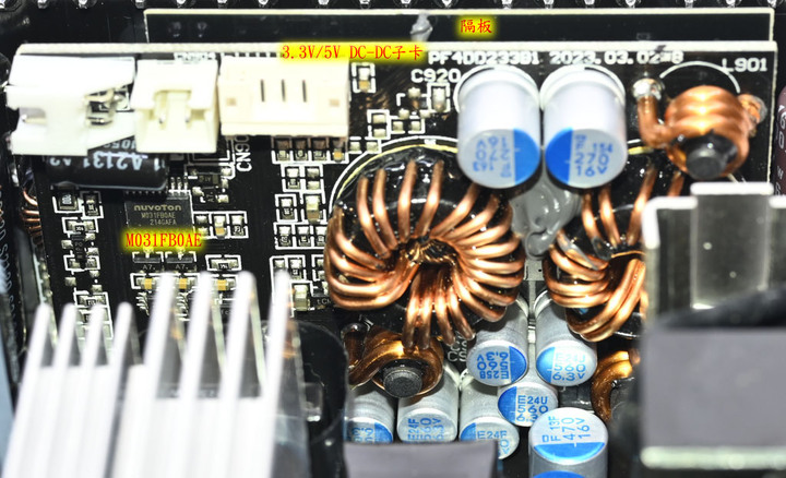 點我看大圖 Seasonic FOCUS ATX 3.0 GX-1000 1000W金牌全模組化電源開箱