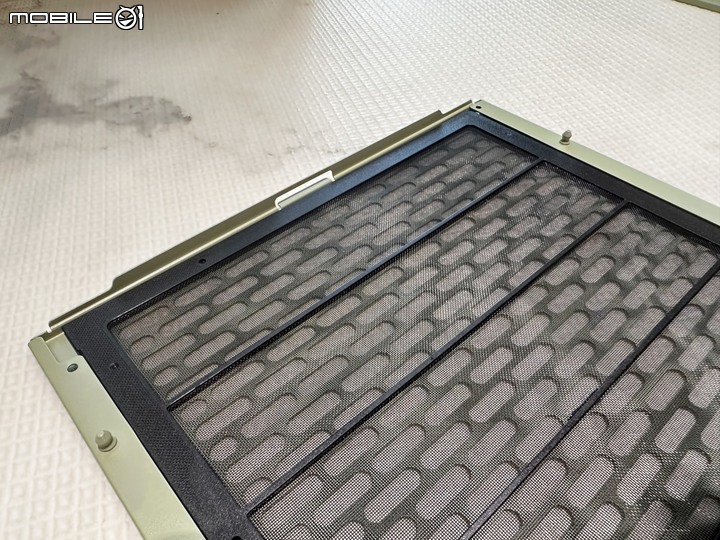 透視 The Tower 200迷你機殼 抹茶綠 +專用 LCD 面板模組
