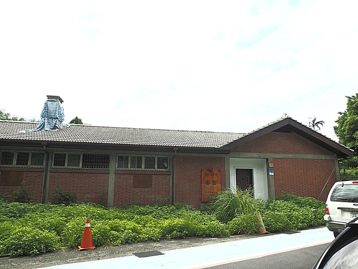 嘉禾新村、臺北水道水源地 唧筒室(自來水博物館)、淨水池(觀音山蓄水池)、量水室 — 大臺北現存四座眷村之一與自來水系統之濫觴