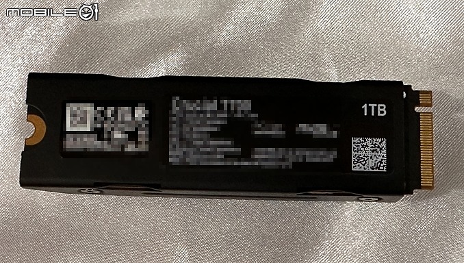 [開箱] 世界最快 Gen 5 SSD 高速時代來臨 Crucial T700 領頭羊先驅