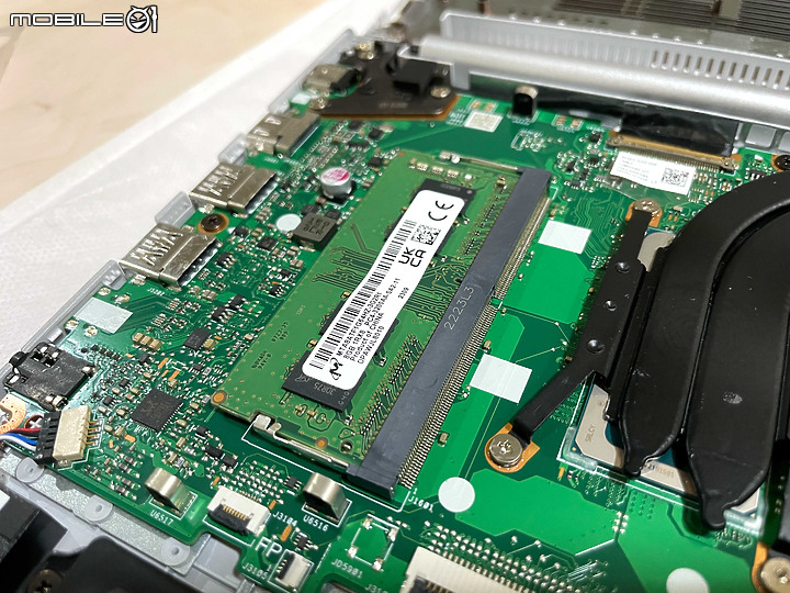 [分享] 幫護專小妹買到便宜又大碗的ASUS Vivobook X1503ZA