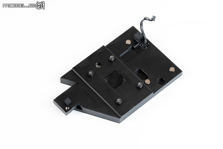 微星 MEG Z790 ACE MAX 主機板開箱 以先進超頻設定應對次代處理器的高階主力