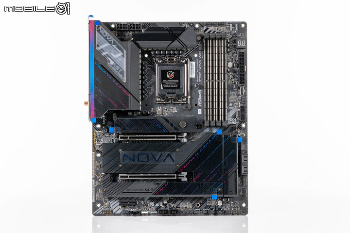 ASRock Phantom Gaming Z790 Nova WiFi 主機板開箱實測 真不鎖功耗搭 6 SSD 插槽設定的頂尖選擇