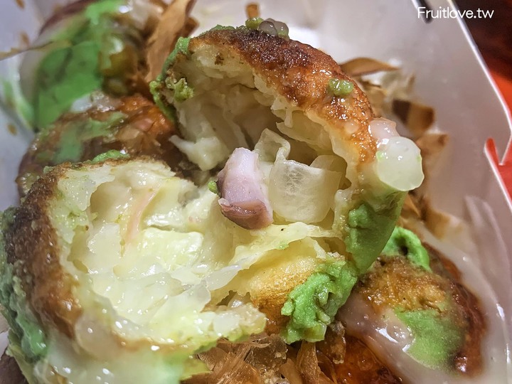 點我看大圖 夜市人氣排隊小吃,日式章魚小丸子只要30元