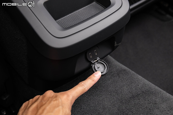 Volvo V60 Plus B3 試駕｜旅行車老將再出招，入門動力更顯超值！