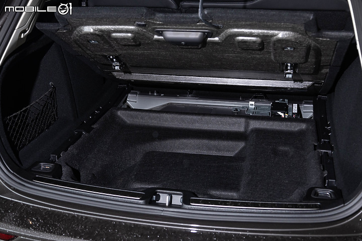 Volvo V60 Plus B3 試駕｜旅行車老將再出招，入門動力更顯超值！