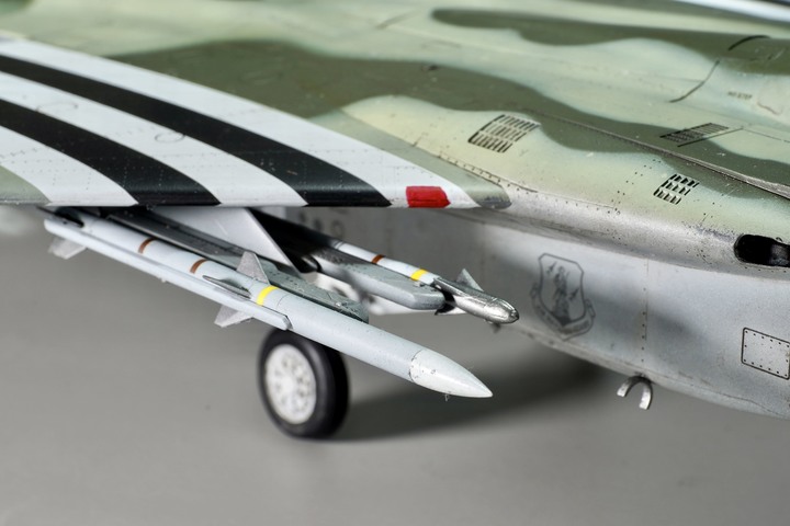 和你製作1/48 F-15C 鷹式戰機模型,我加強了細節!