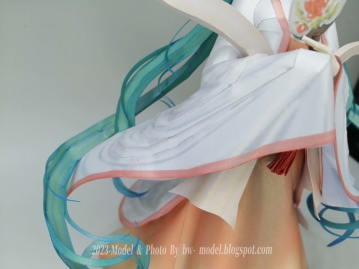 點我看大圖 VOCALOID 初音未來(中秋明月 Ver.) 紙模型 製作