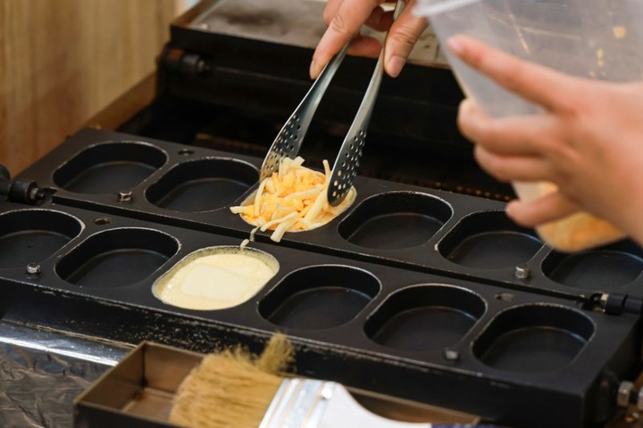 中和點心美食推薦│寵物友善寬敞設計 超萌雞蛋燒即刻品嘗！