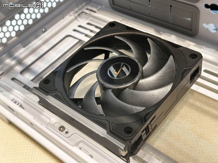 XL號全景機殼 聯力 O11 Dynamic EVO XL