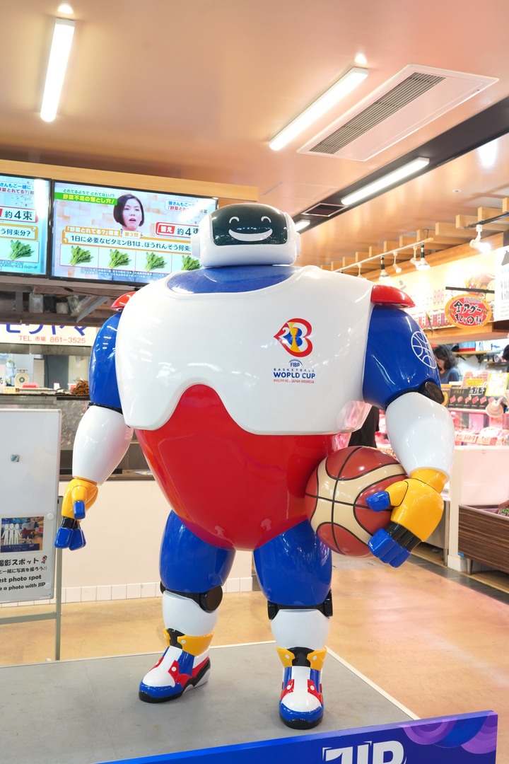 【沖繩旅遊】位於國際通旁，超方便的那霸市第一牧志公設市場 Makishi Public Market