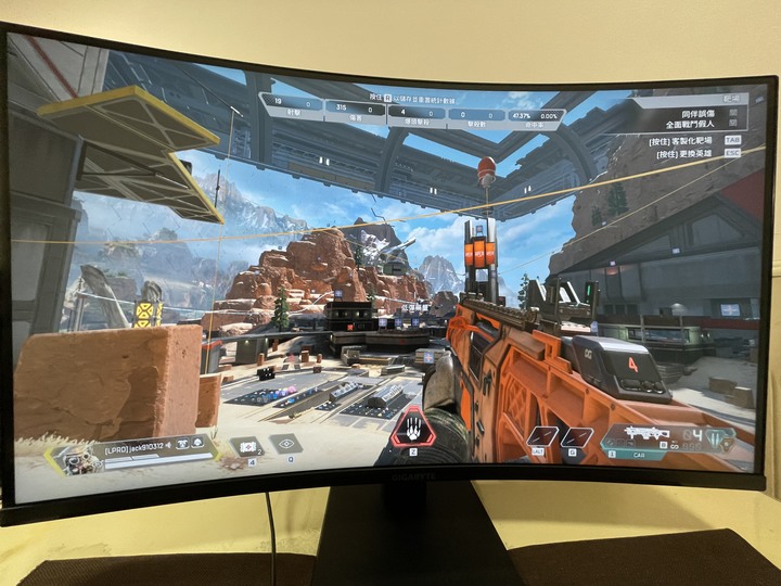 [開箱] 技嘉GS32QC 2K+165Hz+1500R 超高CP值開箱