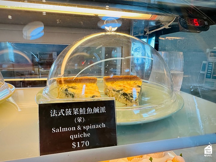 屏東東港｜海上教堂咖啡MARITIME BUILDING CAFÉ＿大鵬灣超美打卡景點