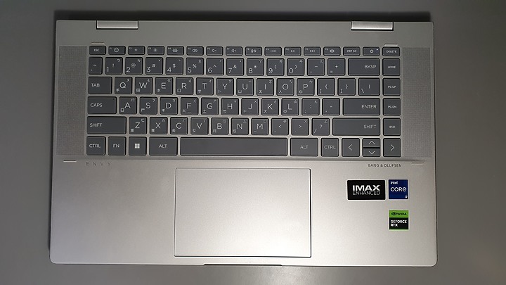 正反反正都好用 - 深度體驗 HP ENVY x360 15-fe0001TX